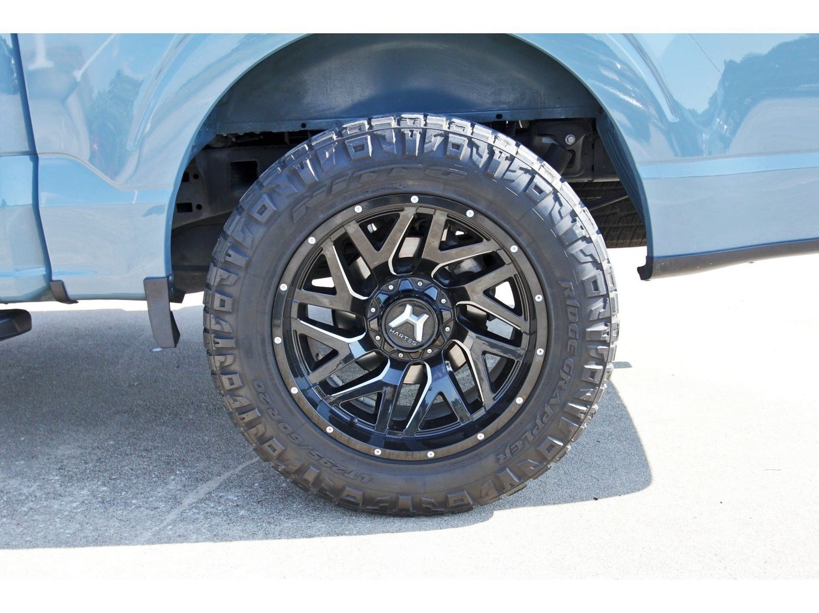 Used 2023 Ford F150 XL w/ STX Appearance Package RWD image 32