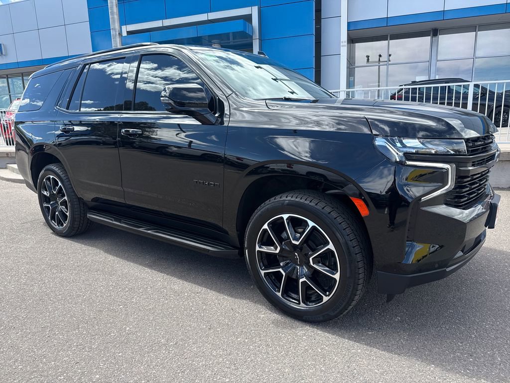 Used 2024 Chevrolet Tahoe RST w/ Luxury Package AWD/4WD image 7