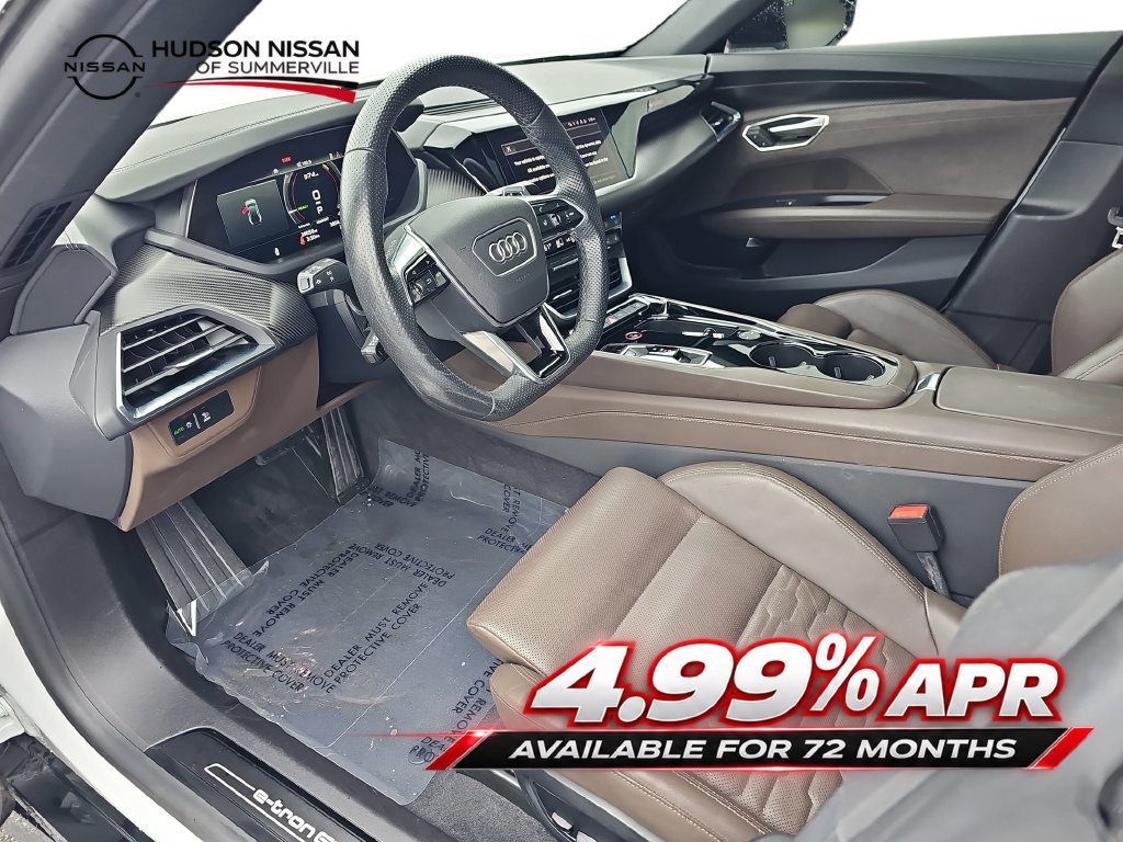 Used 2024 Audi e-tron GT Premium Plus AWD/4WD image 16