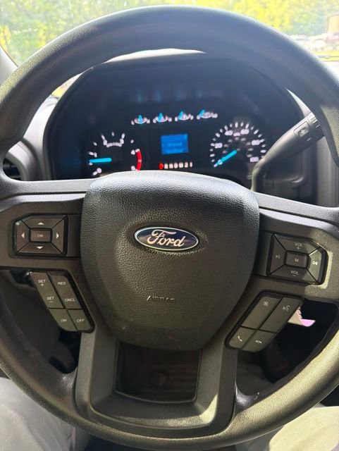 Used 2019 Ford F550 4x4 Regular Cab Super Duty image 17