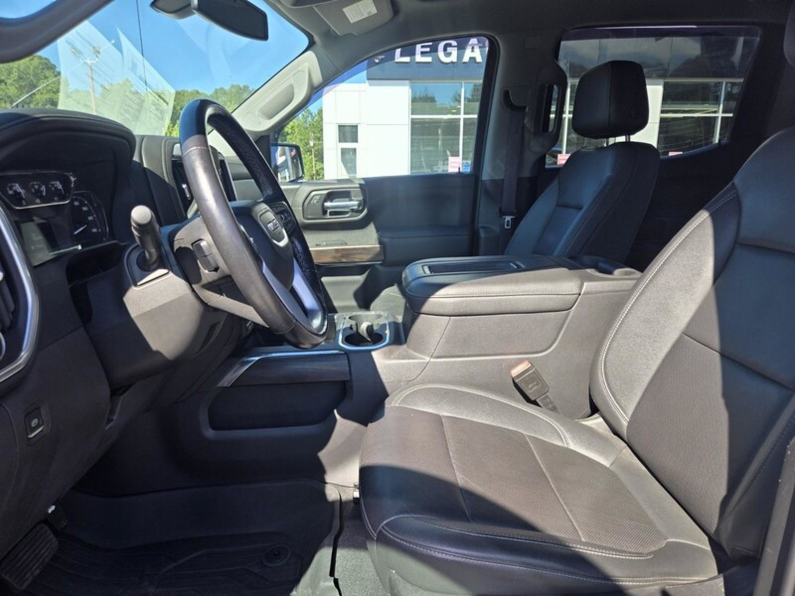 Used 2022 GMC Sierra 1500 SLT RWD image 18