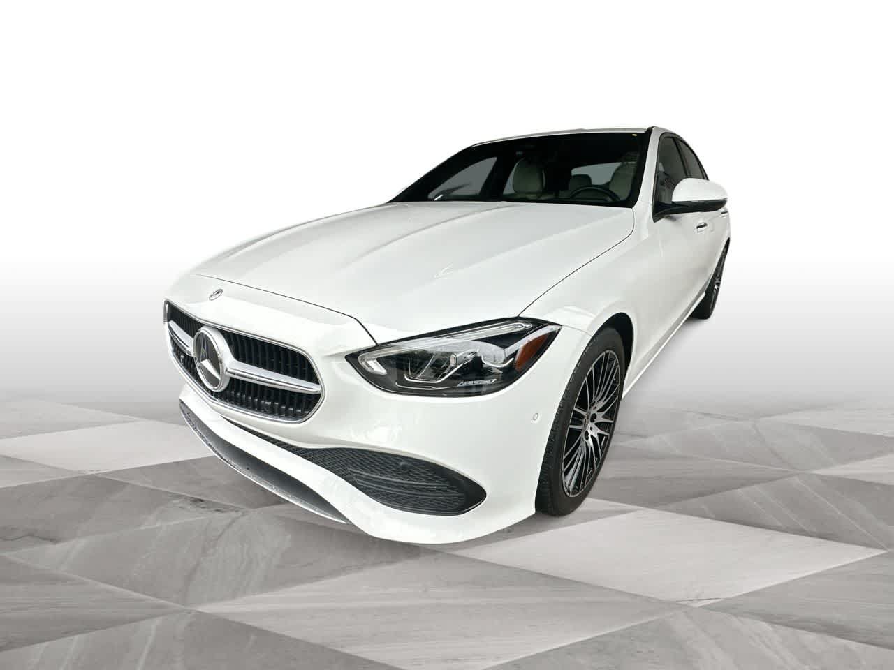 Used 2024 Mercedes-Benz C 300 Sedan image 4