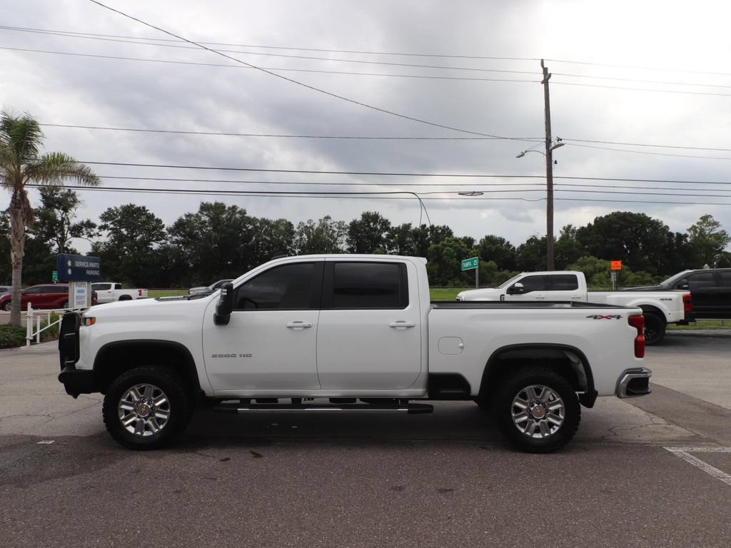 Used 2024 Chevrolet Silverado 2500 LT AWD/4WD image 8
