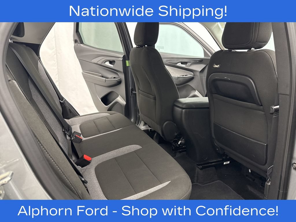 Used 2025 Chevrolet TrailBlazer LT AWD/4WD image 31