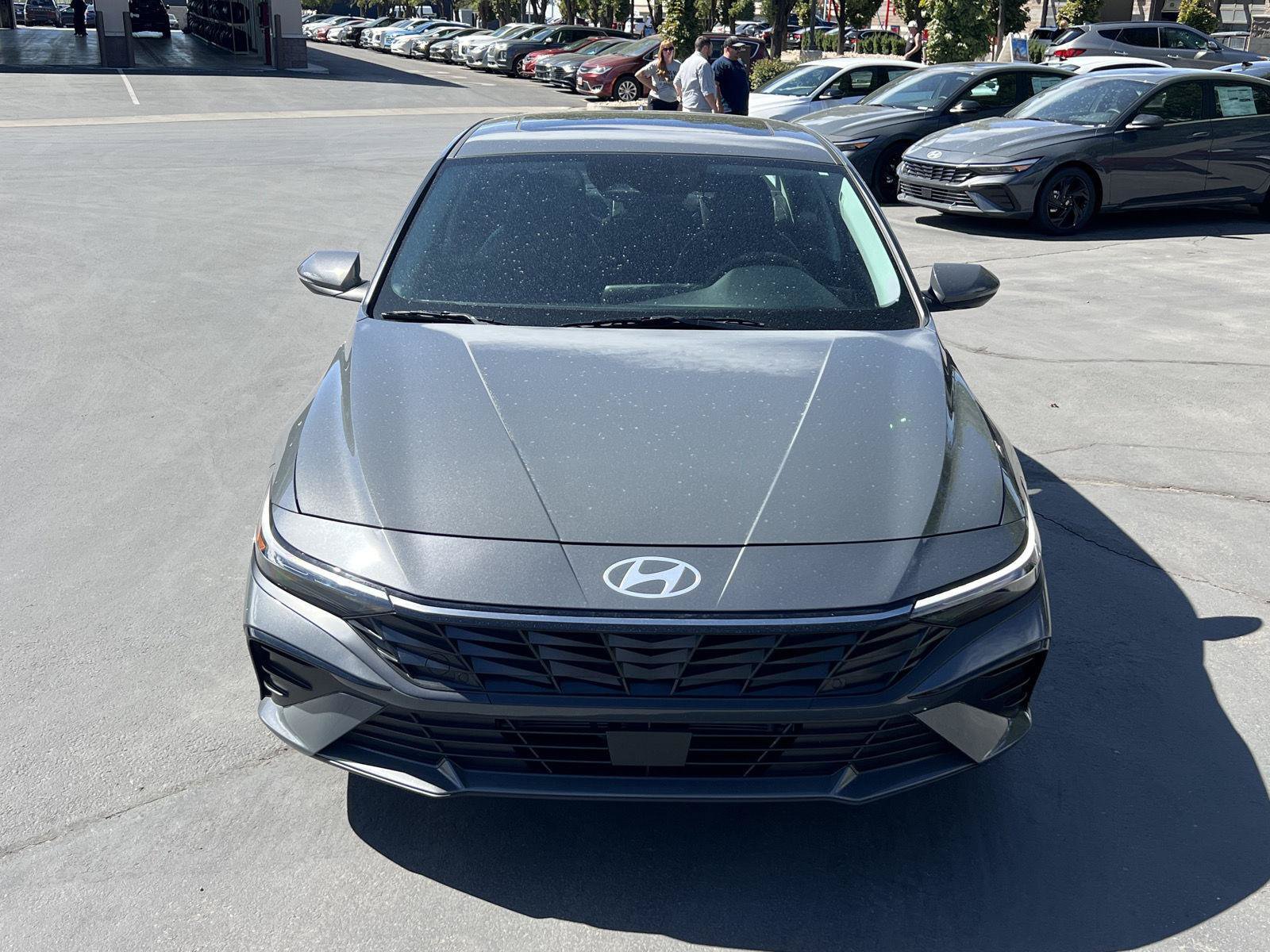 Certified 2026 Hyundai Elantra Limited FWD image 13