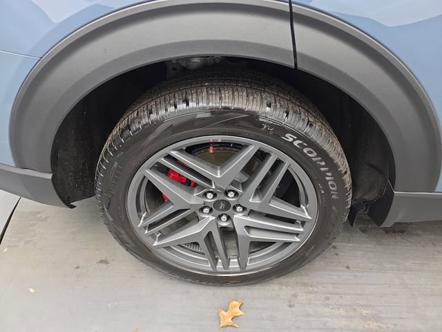 Used 2025 Ford Explorer ST w/ Sun And Sound Package image 20