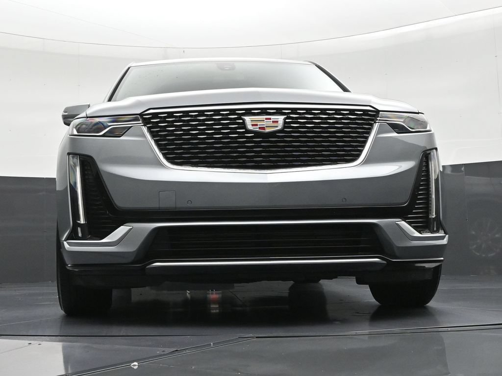 Certified 2024 Cadillac XT6 Luxury FWD image 31