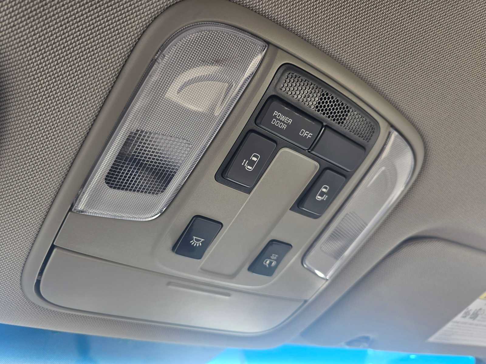 Used 2020 Kia Sedona EX FWD image 32