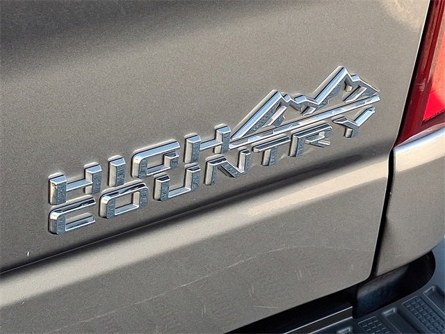 Used 2021 Chevrolet Silverado 1500 High Country image 26