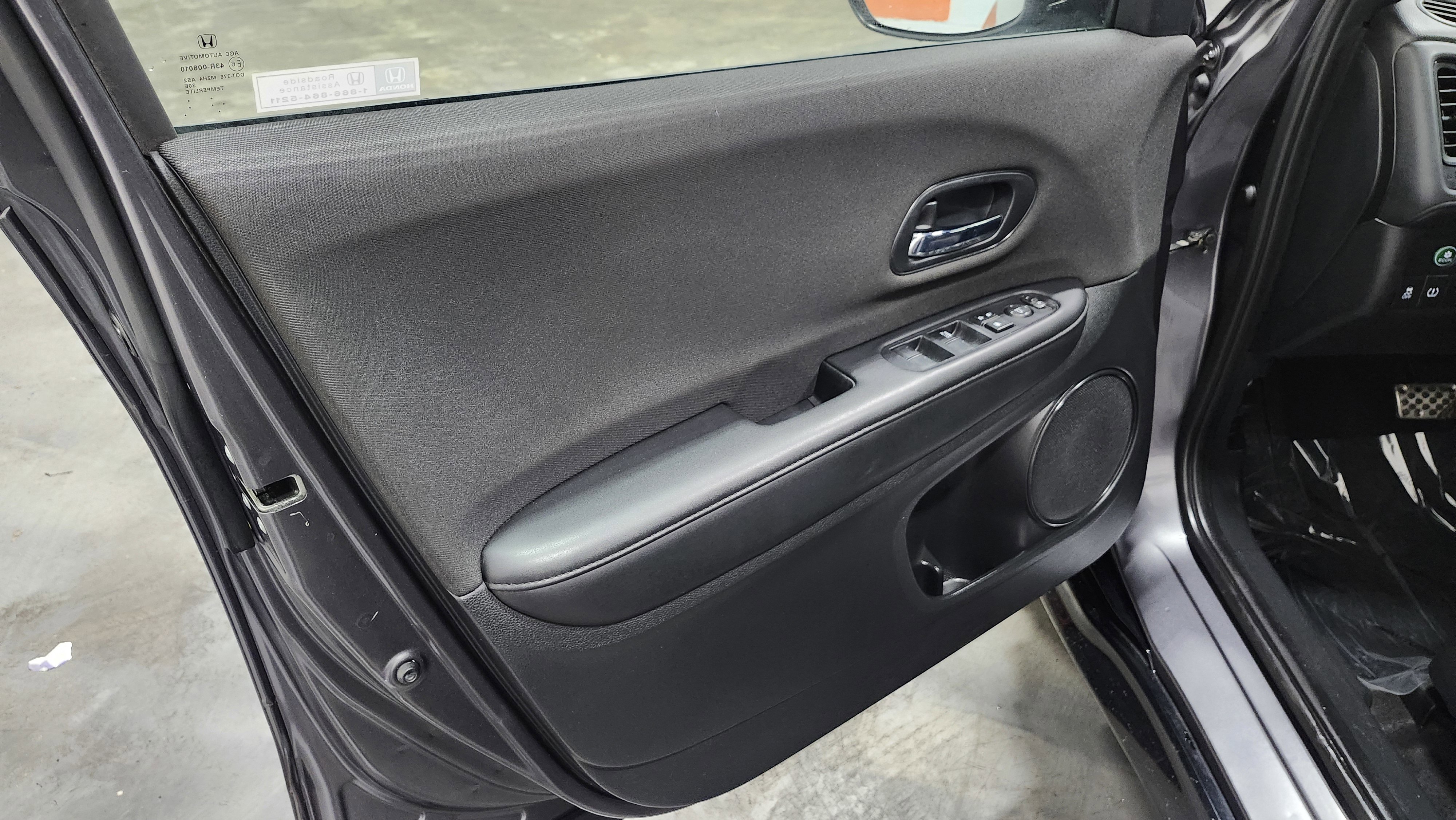 Used 2021 Honda HR-V Sport image 22