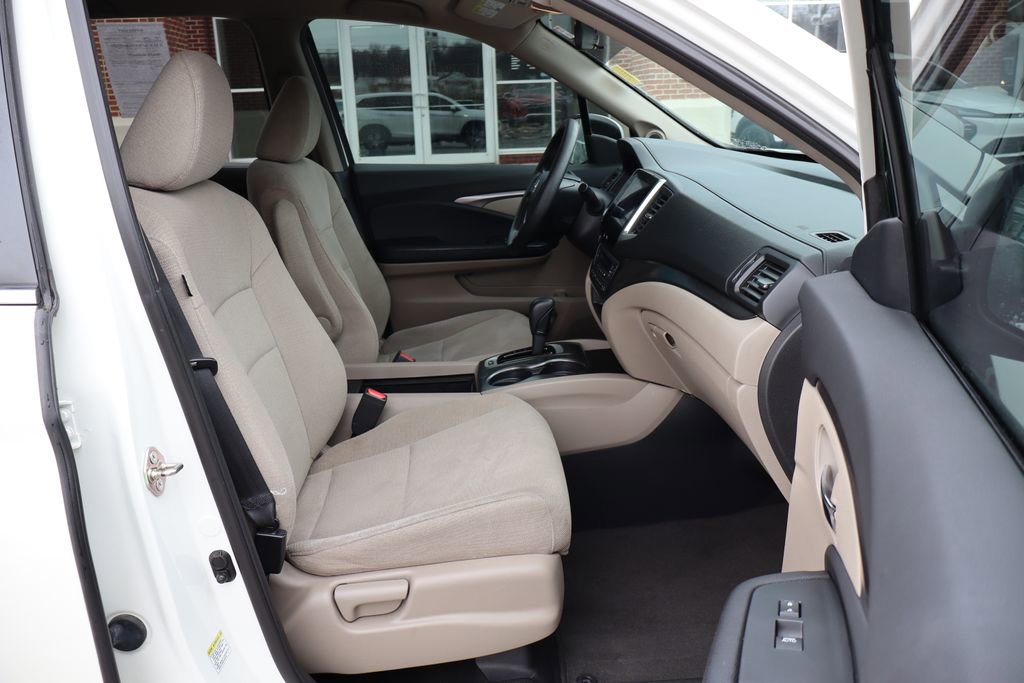 Used 2016 Honda Pilot EX image 39