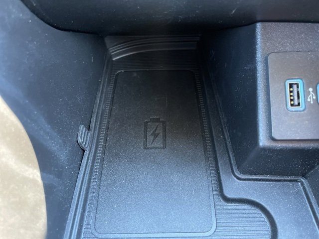 Used 2022 Ford Edge SEL w/ Convenience Package image 30