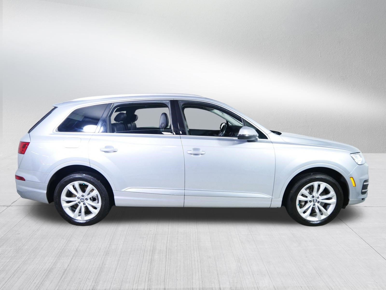 Used 2019 Audi Q7 3.0T Premium Plus AWD/4WD image 8