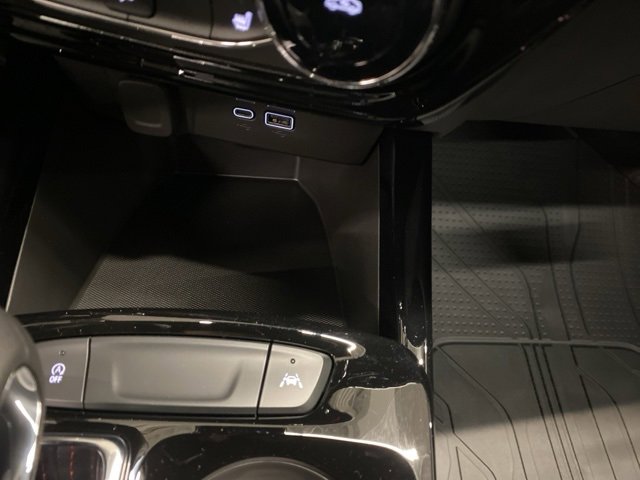 New 2026 Chevrolet Trax RS w/ Driver Confidence Package image 22