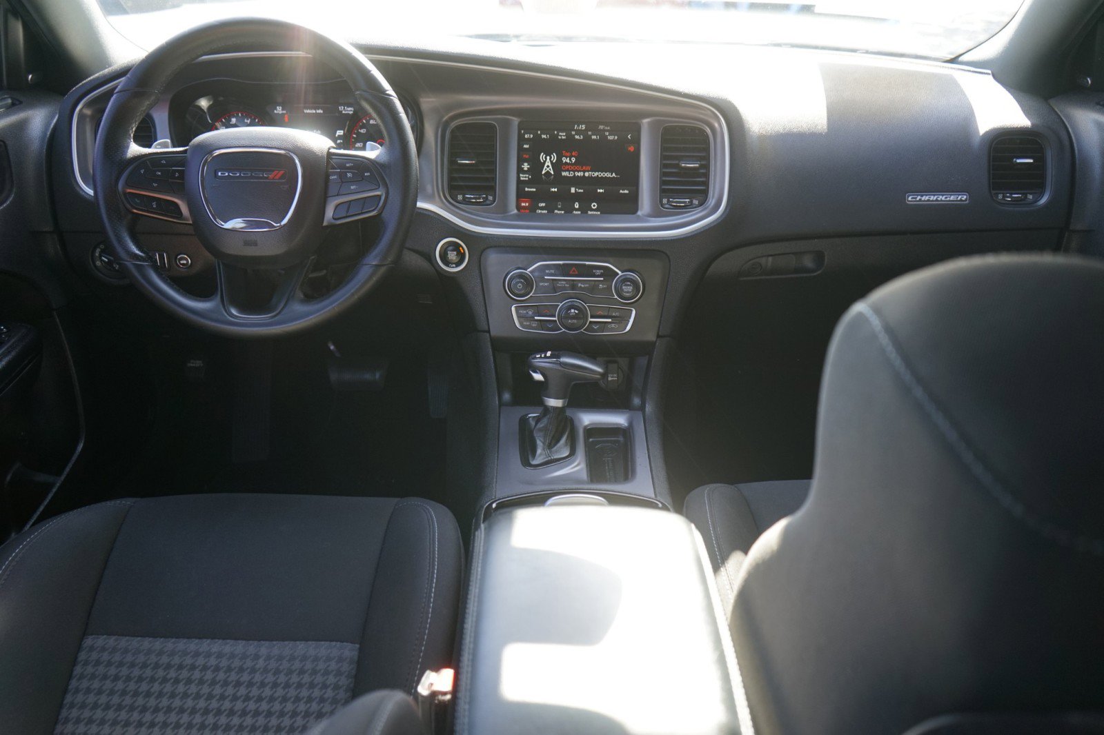 Used 2022 Dodge Charger GT w/ Blacktop Package image 17