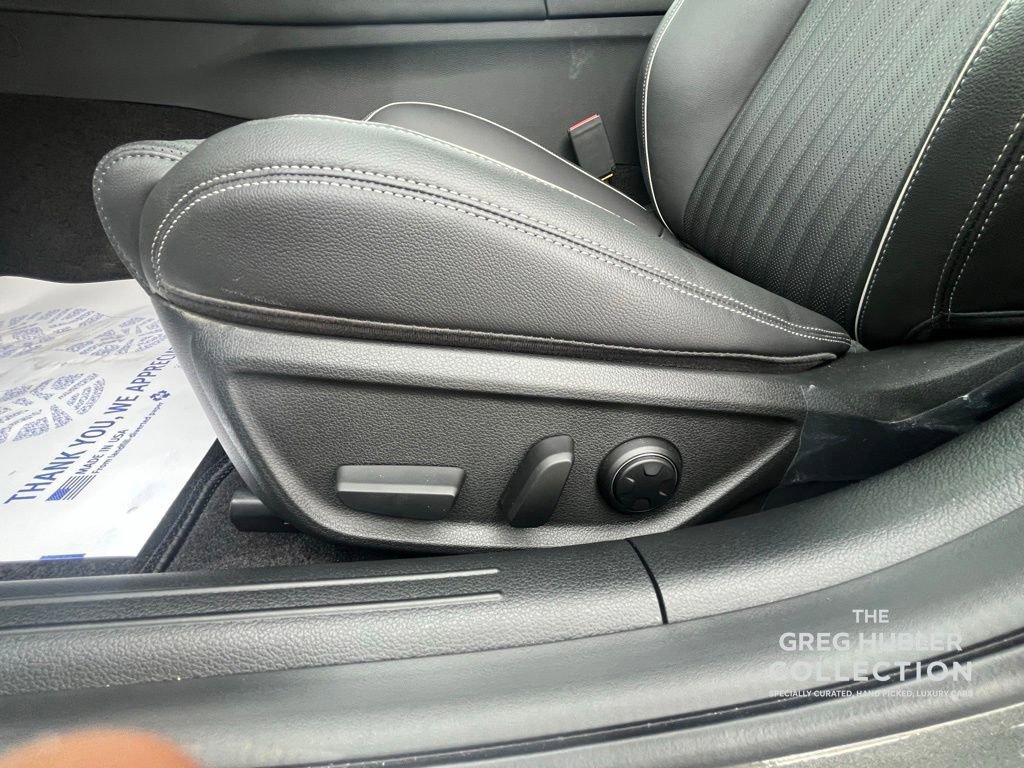 Used 2026 Genesis G70 2.5T Prestige image 39