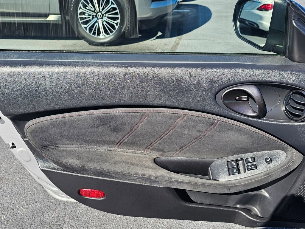 Used 2020 Nissan 370Z image 13