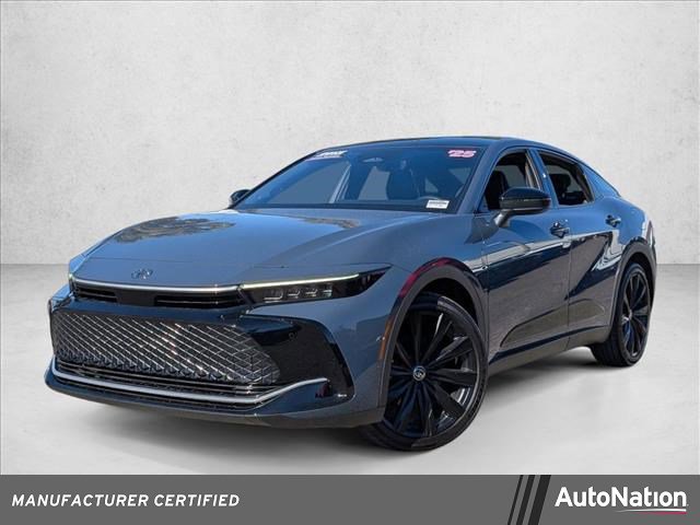 Used 2025 Toyota Crown Nightshade image 1