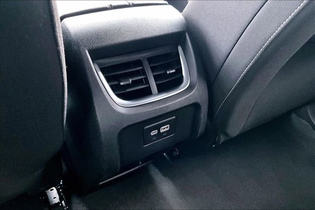 Used 2023 Chevrolet Blazer LT image 10