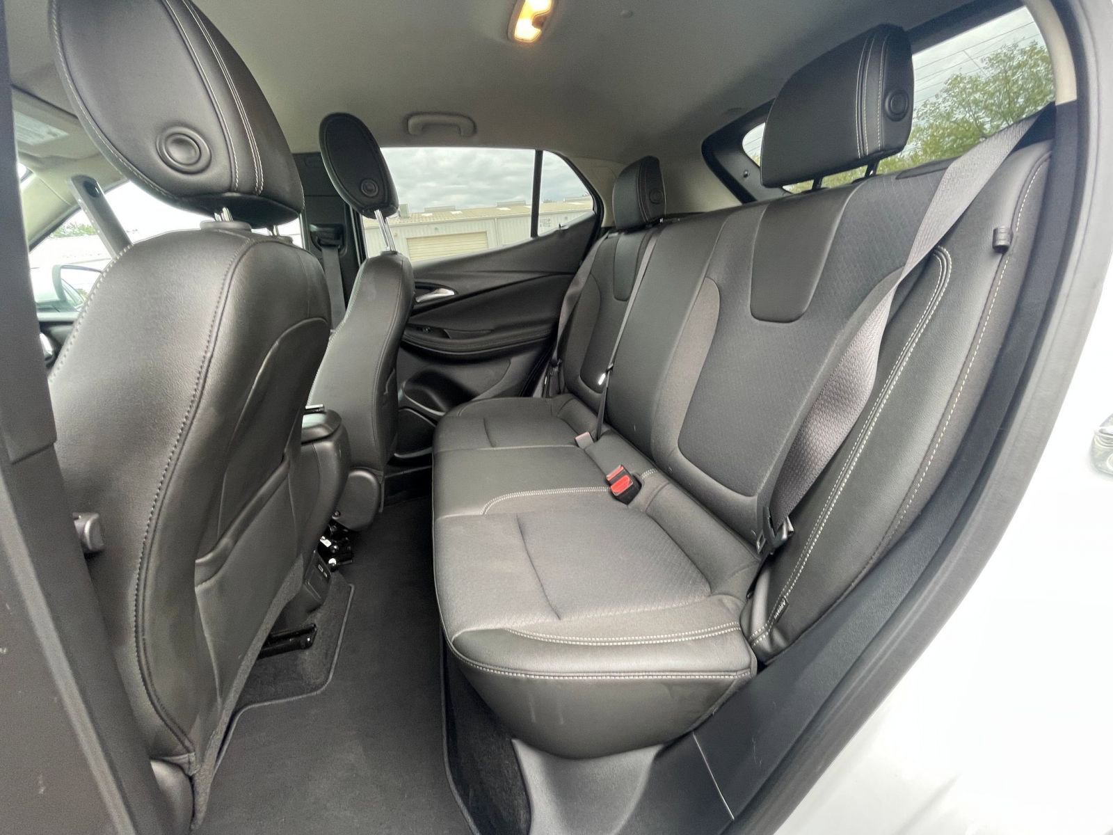 Used 2025 Buick Encore GX Preferred image 20