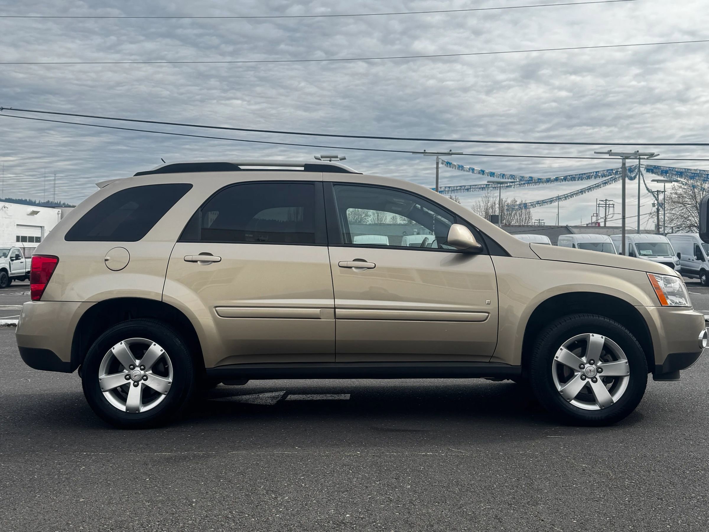 Used 2007 Pontiac Torrent 2WD w/ Preferred Package image 3