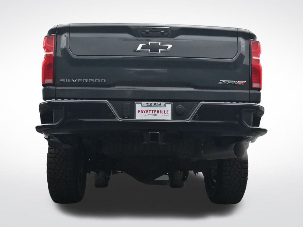 Used 2025 Chevrolet Silverado 2500 ZR2 w/ Technology Package image 34