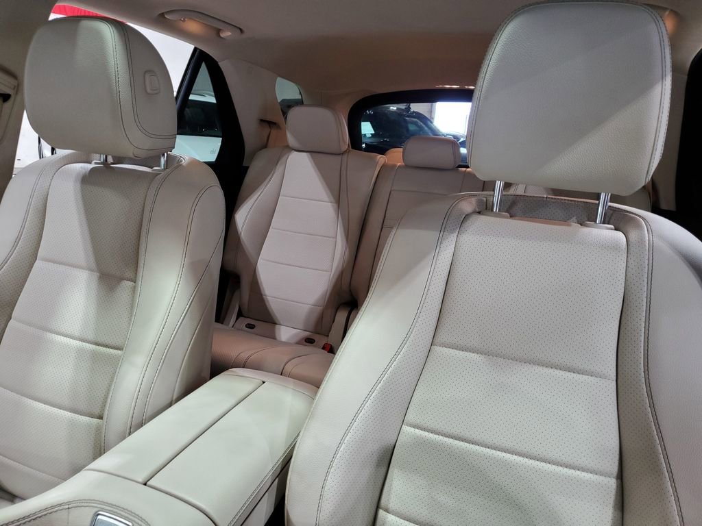 Used 2021 Mercedes-Benz GLE 350 4MATIC image 41