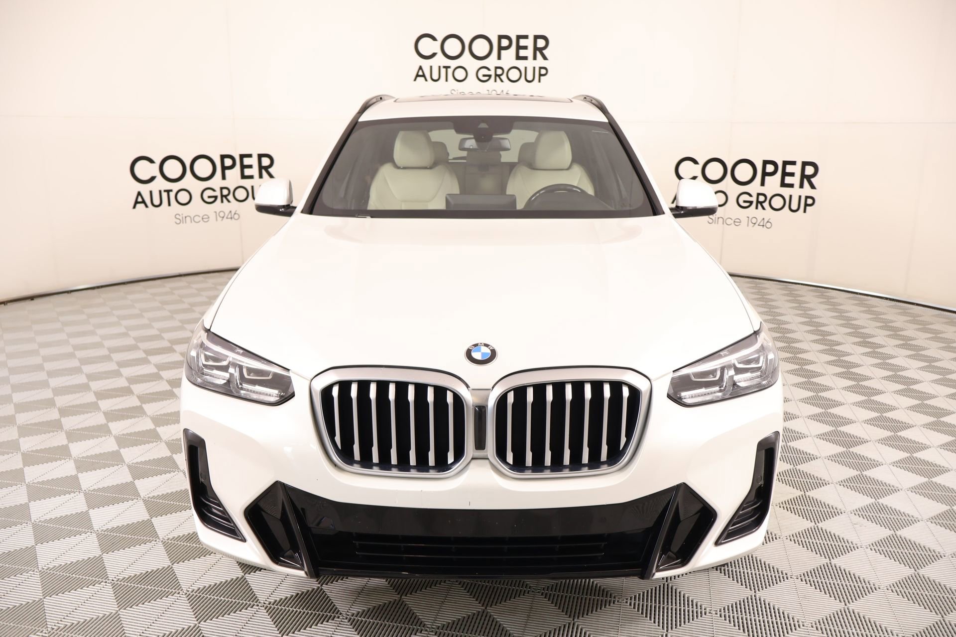 Used 2022 BMW X3 xDrive30i w/ M Sport Package AWD/4WD image 10