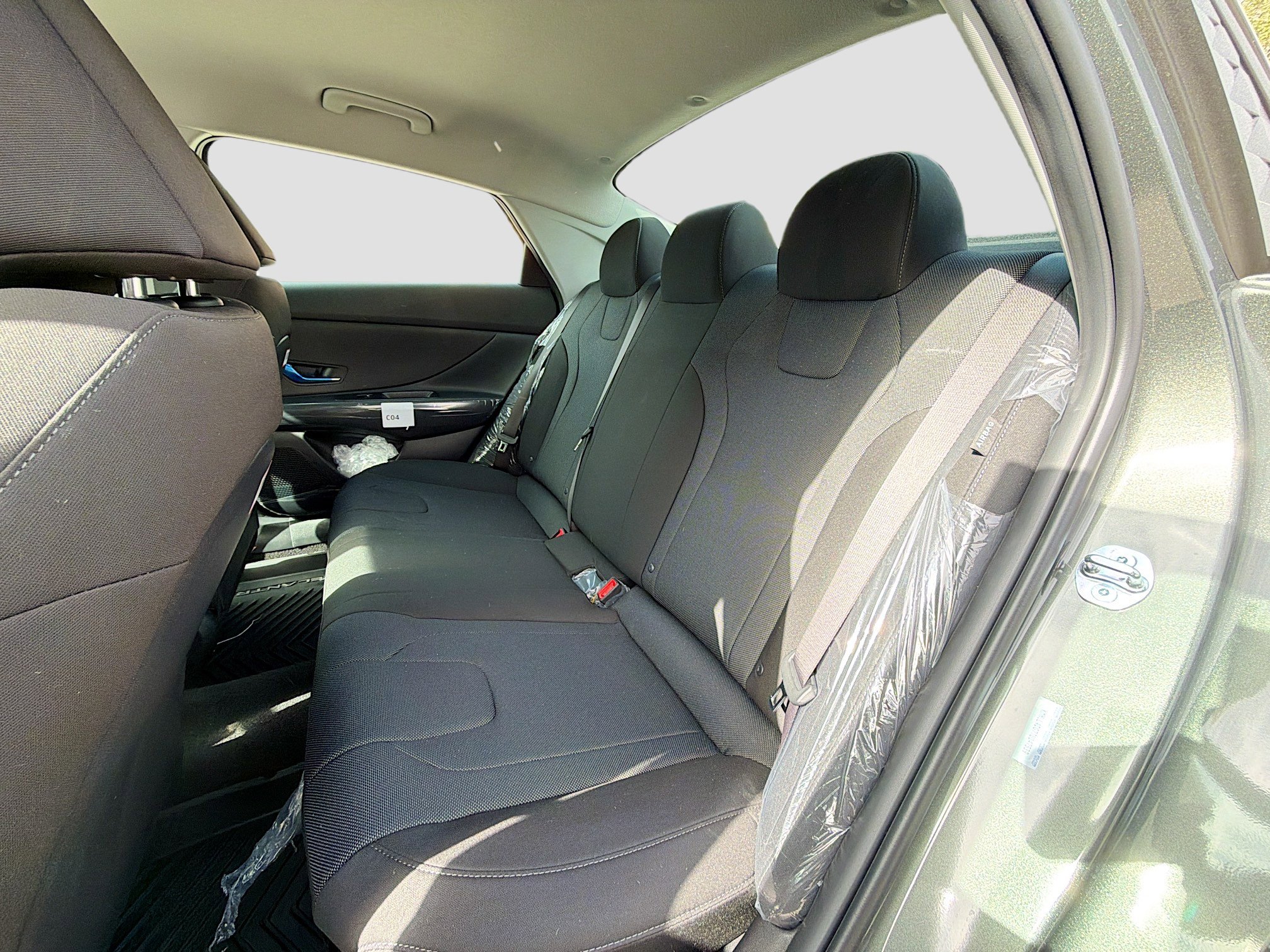 New 2026 Hyundai Elantra SE image 18