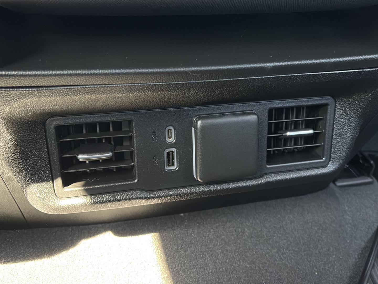 Certified 2023 Chevrolet Silverado 1500 LT AWD/4WD image 11