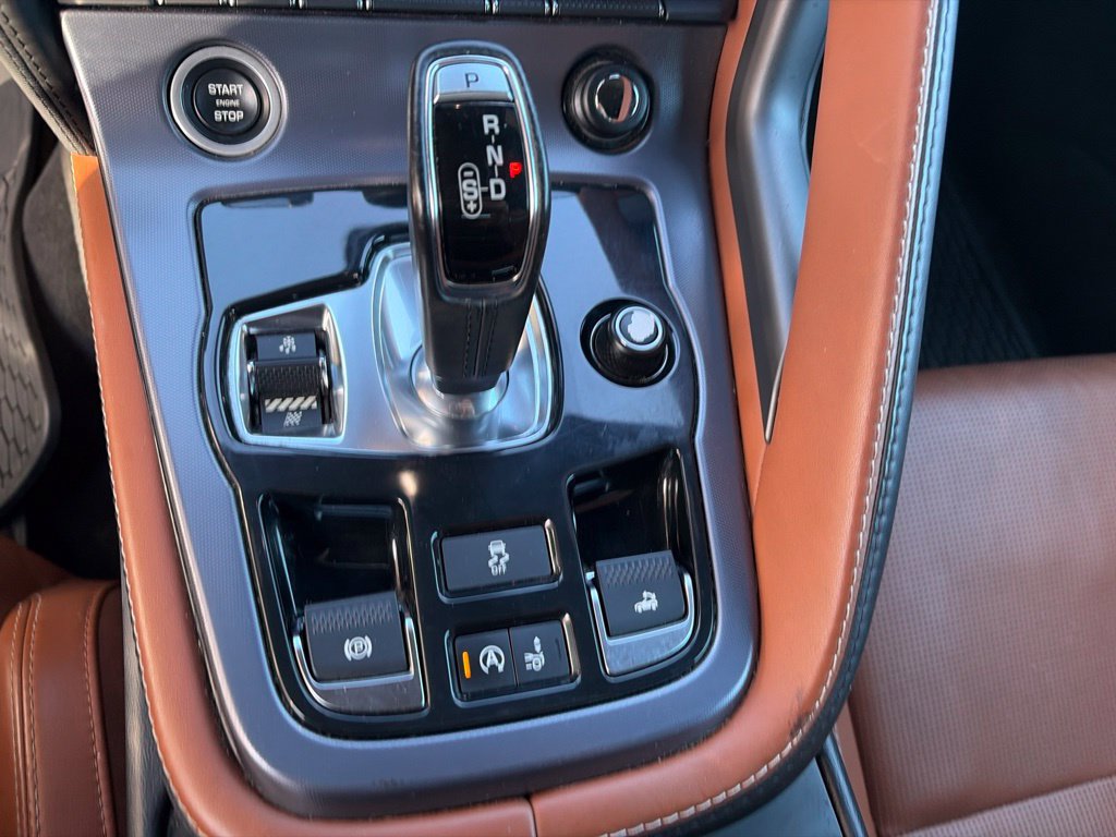Used 2019 Jaguar F-TYPE Convertible RWD image 17