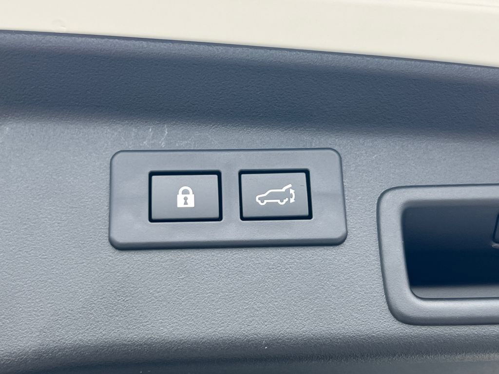 New 2026 Subaru Outback Touring XT image 14