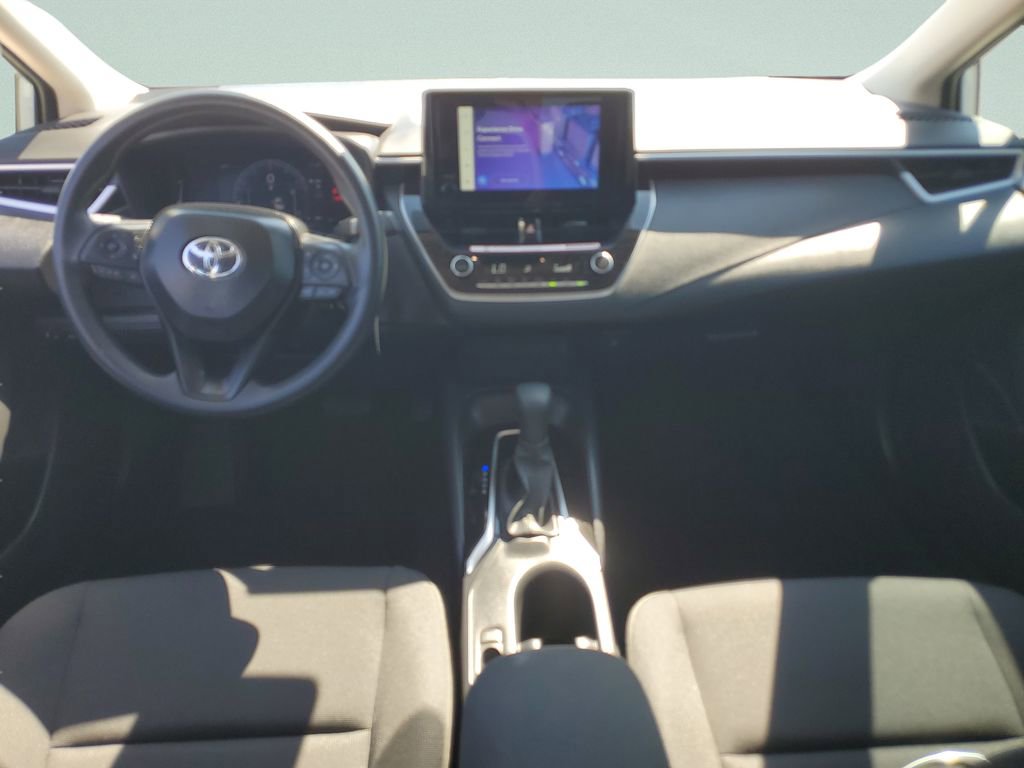 Used 2026 Toyota Corolla LE FWD image 11