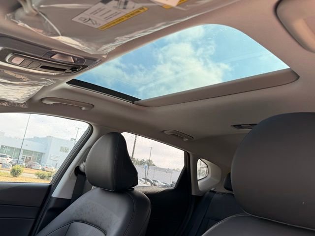 New 2026 Hyundai Kona Limited FWD image 30
