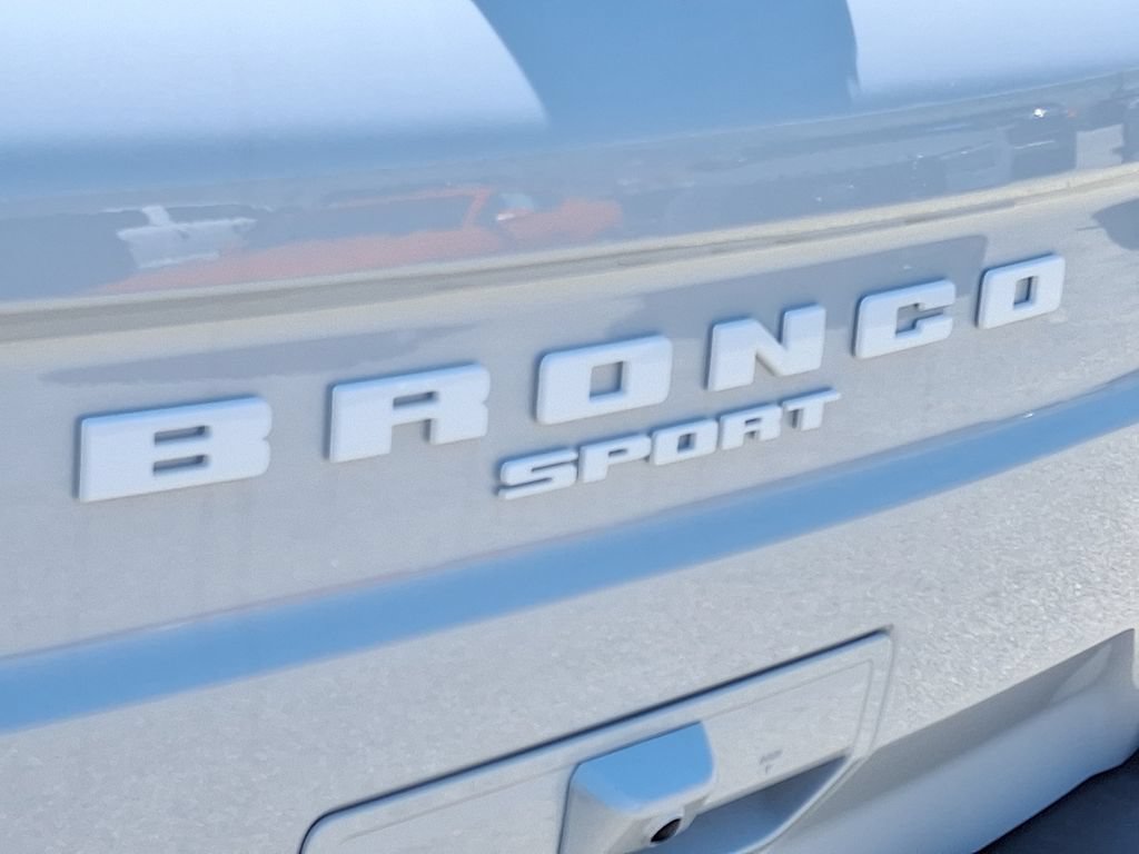 New 2026 Ford Bronco Sport Outer Banks w/ Outer Banks Tech Package+ AWD/4WD image 13