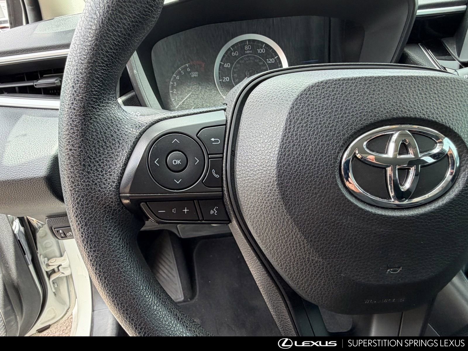 Used 2020 Toyota Corolla LE w/ LE Premium Package image 11
