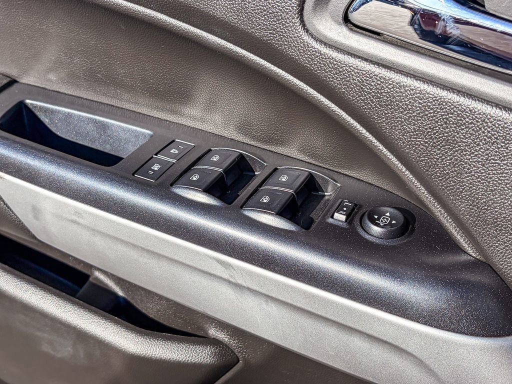 Used 2016 Chevrolet Colorado LT w/ LT Convenience Package image 44