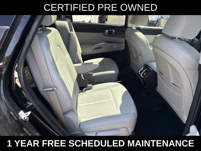 Used 2023 Kia Sorento SX AWD/4WD image 11