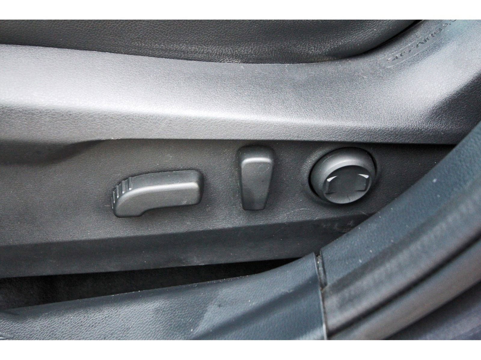 Used 2022 Subaru Outback Limited image 29