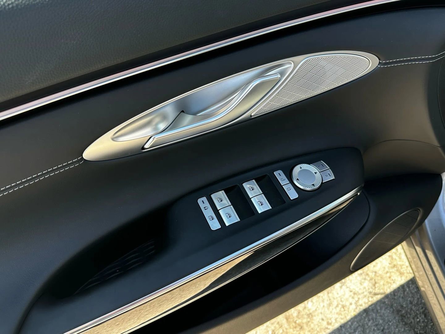 Used 2026 Genesis GV70 2.5T image 12