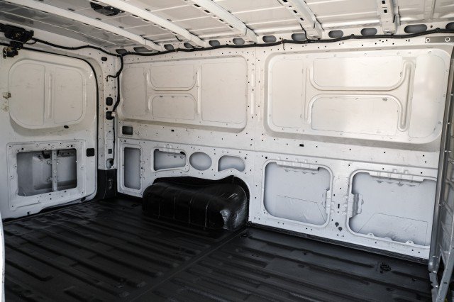 Used 2021 Nissan NV 2500 S RWD image 40