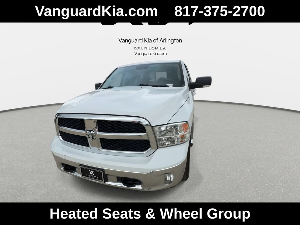 Used 2021 RAM 1500 Classic SLT w/ Luxury Group AWD/4WD image 3