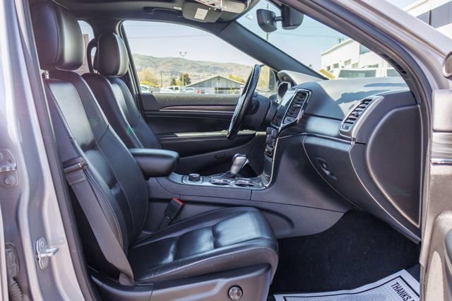 Used 2021 Jeep Grand Cherokee Limited AWD/4WD image 7