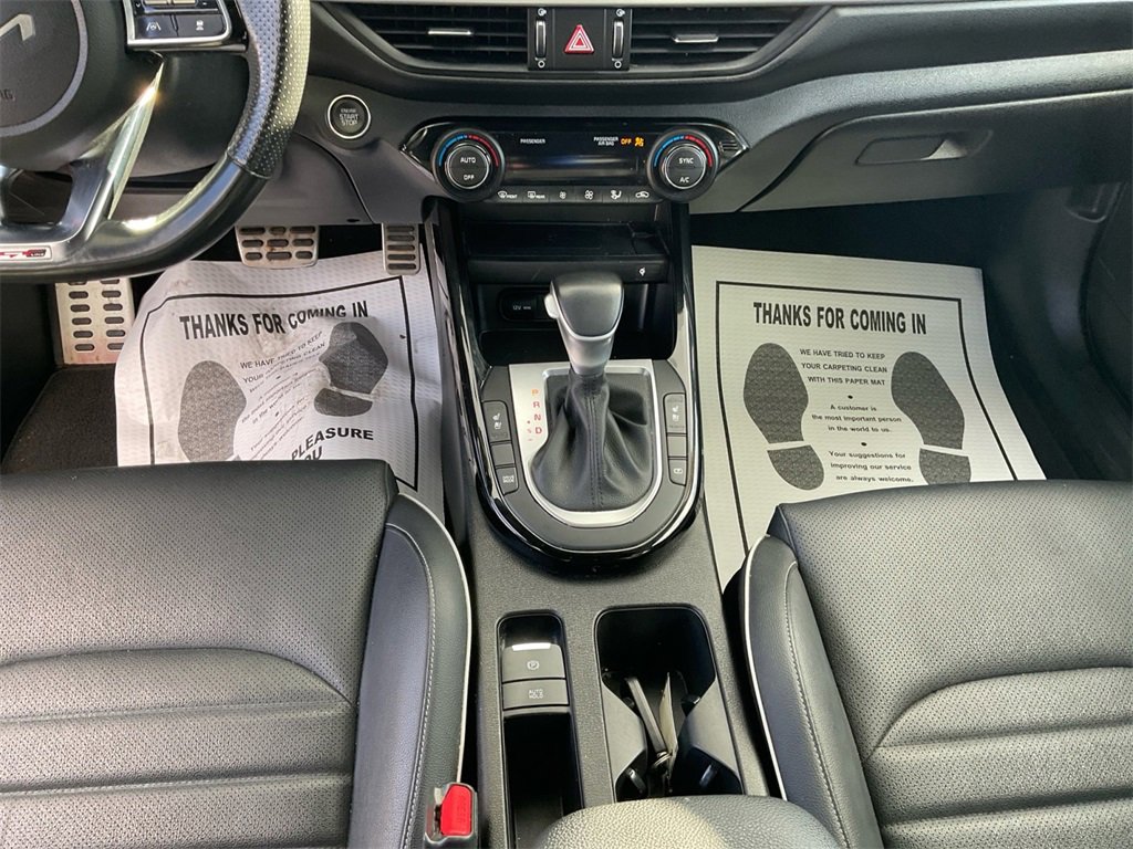 Used 2023 Kia Forte GT-Line w/ GT-Line Premium Package image 21