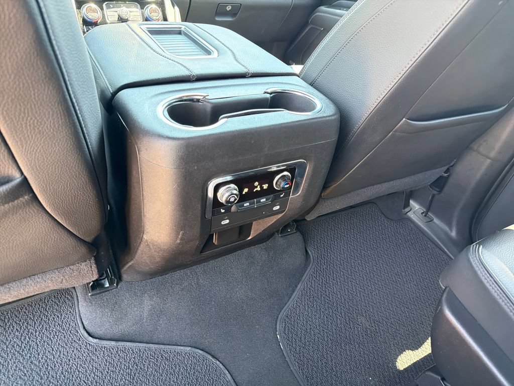 Used 2021 GMC Yukon Denali RWD image 31