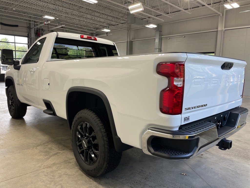 Used 2025 Chevrolet Silverado 2500 LT image 5