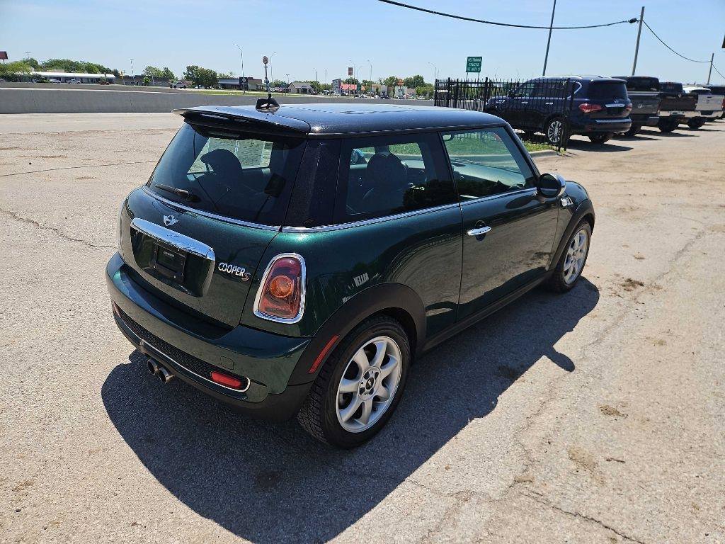 Used 2009 MINI Cooper S FWD image 5