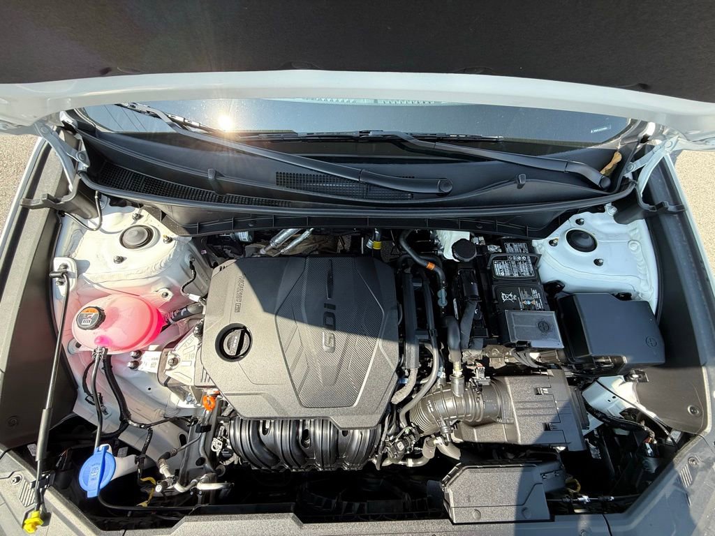 Used 2025 Hyundai Tucson SE image 39