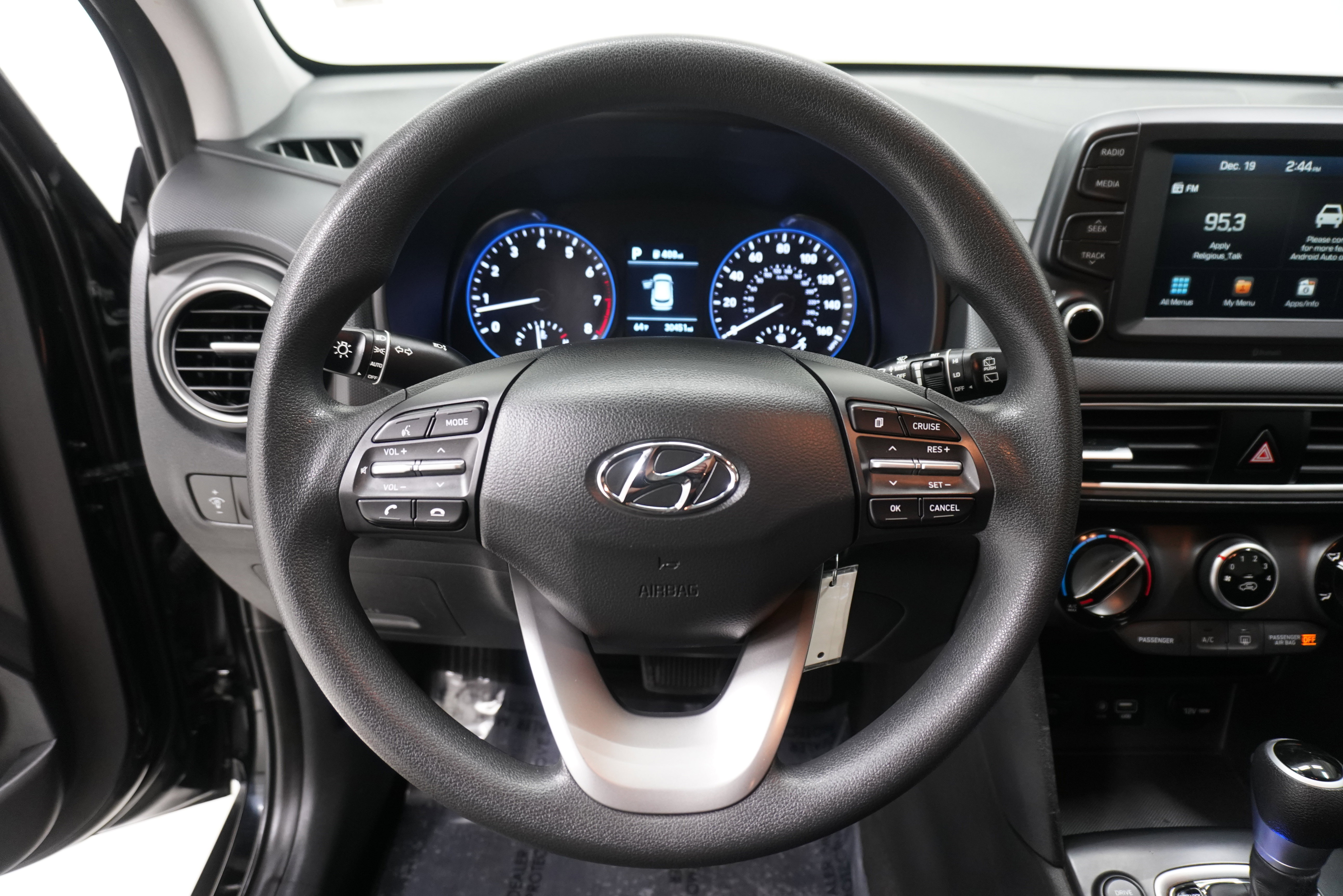 Used 2021 Hyundai Kona SE w/ Cargo Package image 14