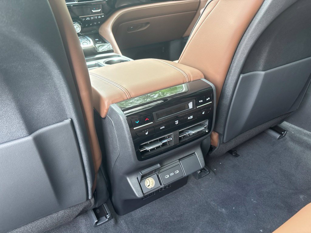 New 2026 Acura MDX w/ Advance Package AWD/4WD image 26